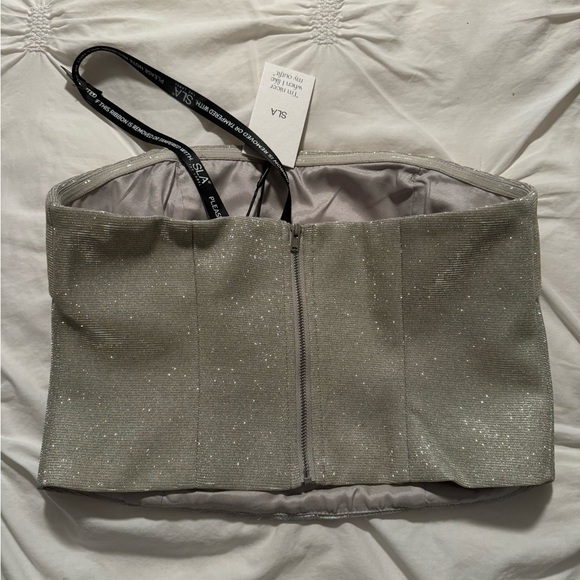 SLA The Label Glitter Aries Top - Picture 5 of 6